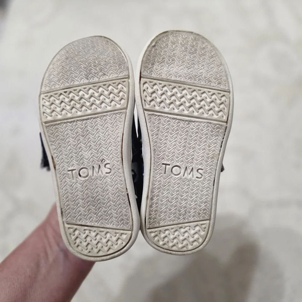 Toms Alpargata Blue Depth Sharks Slip Ons Toddler‎ Size 7